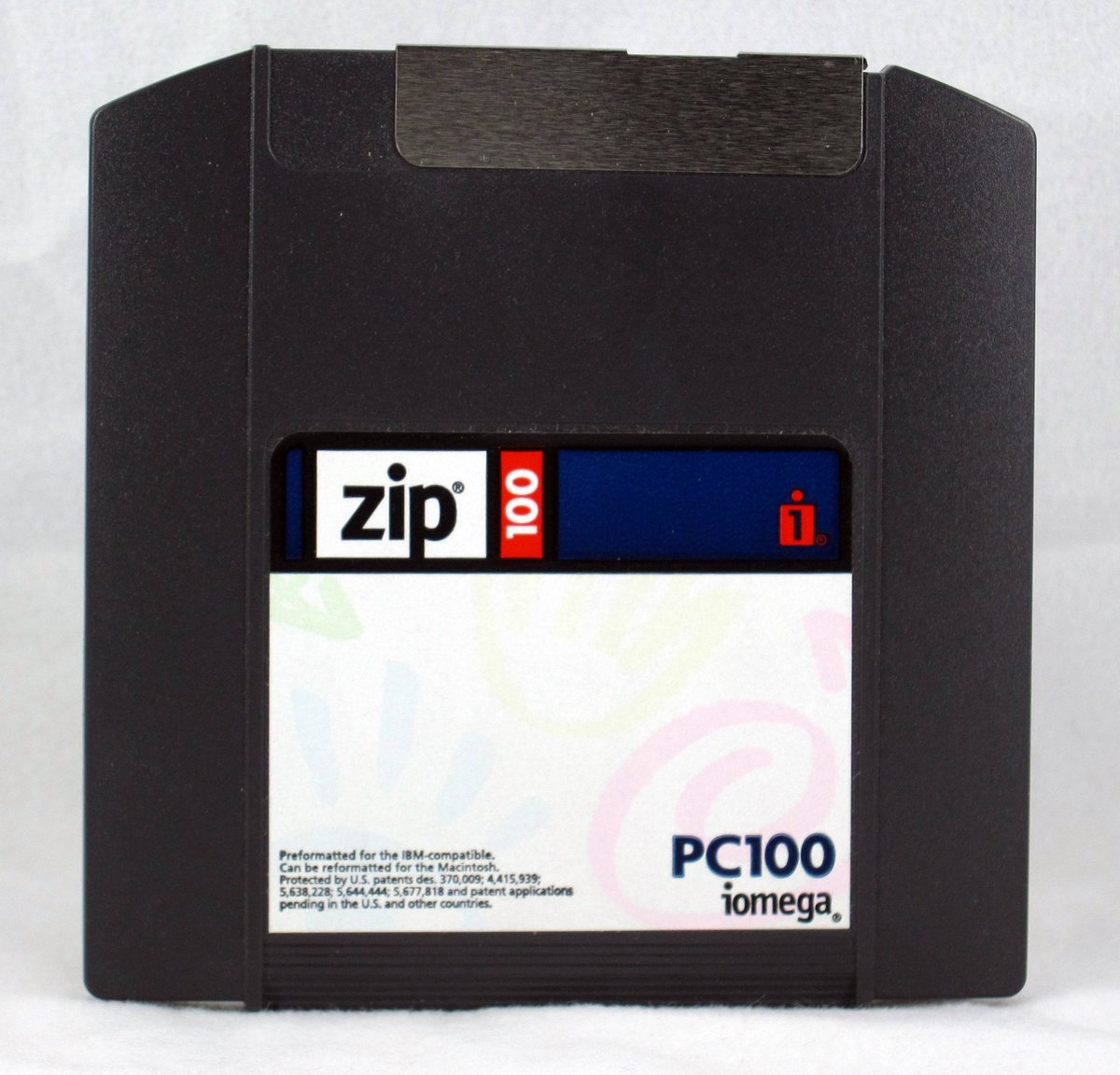 DenisGobo's tweet photo. Who remembers these? #zipdrive Just had to explain to someone what we had to use before the cloud or CD/RW DVD writable drives.. https://t.co/Wmr77K3P1z