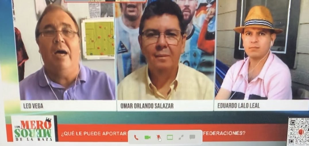 SalazarOmarO's tweet photo. Al aire en Los Meros Meros en ⁦@UnanimoDeportes⁩ con ⁦@poeta_LeoVega⁩ y ⁦@lalo_leal⁩ 
#LosMerosMeros #LaRaza #Futbol #Soccer #Mexico #Mundo 
⚽️📻📺🎤🏟🌏🇲🇽🇺🇸 https://t.co/WitqQitaXV
