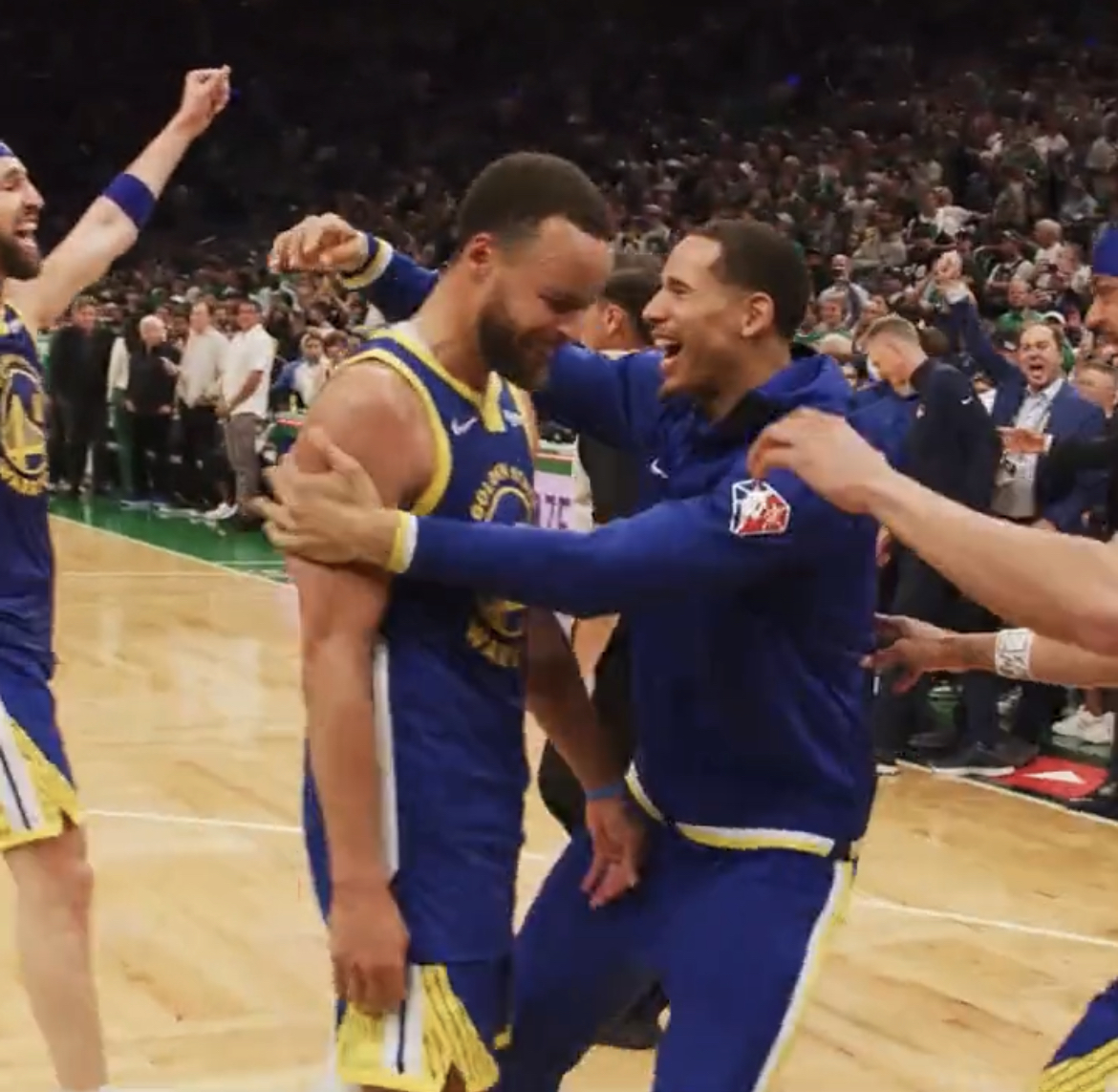 WarriorsMuse's tweet photo. JTA was the FIRST person to go to Steph as soon as the Warriors were officially champs 🥺

WARRIOR FOR LIFE @juanonjuan10 https://t.co/vPtNzJsYQU