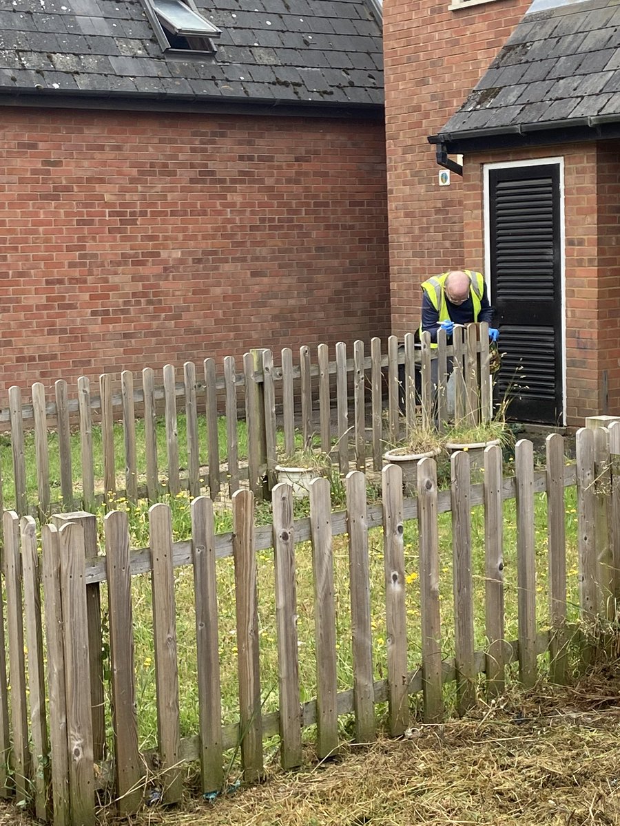 carverjuls's tweet photo. Make a Difference Day @ColBoroughHomes #Community #listening to tenants voices # making a difference https://t.co/euwrT4oQqI