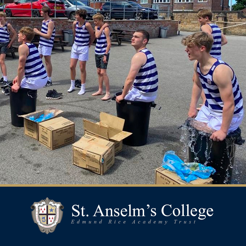 🥶 Ice bath time in preparation for the English Schools' National Final this weekend. Our Athletics team enjoyed taking a dip this afternoon, it will be worth it boys!

We wish them the best of luck as the head to Oxford tomorrow to compete.