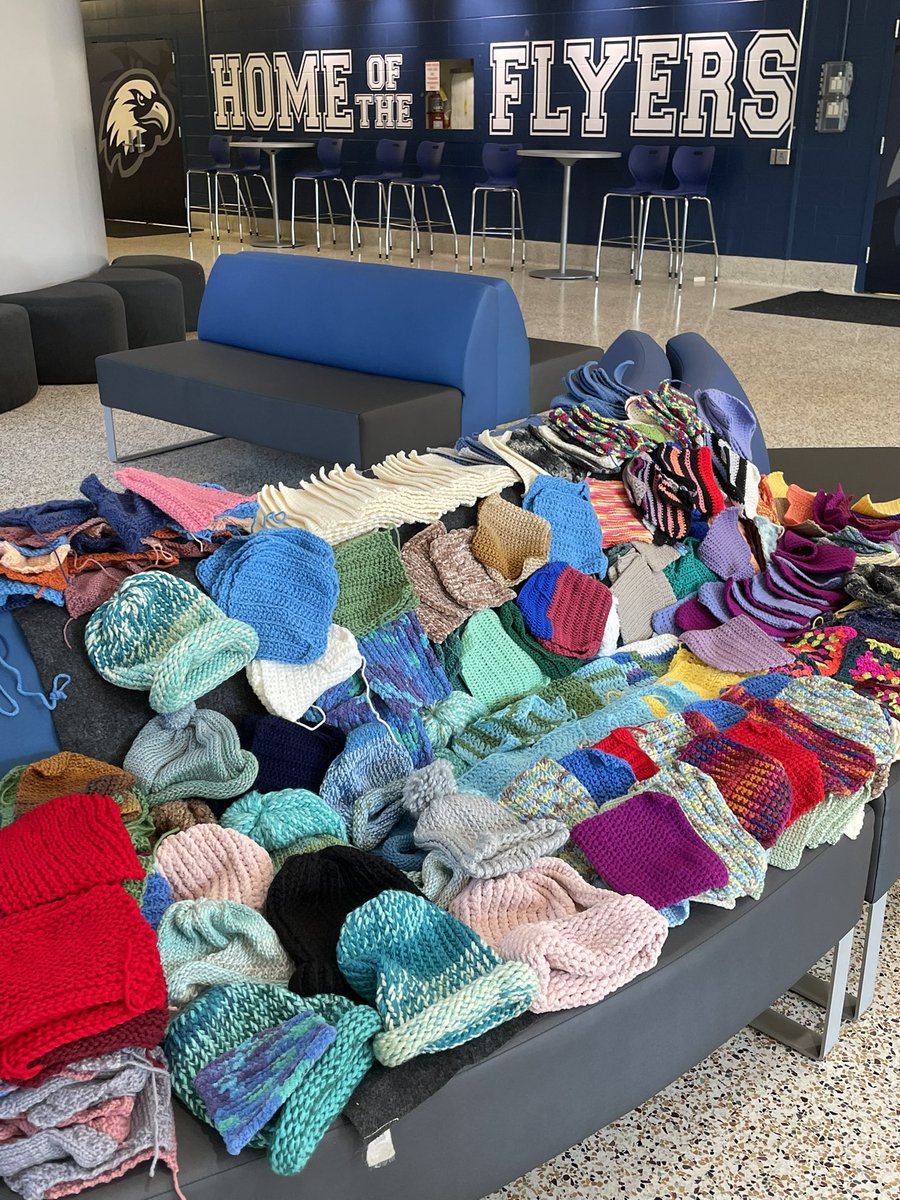 Salmonella (@_salmonella26) on Twitter photo Check out what KnitWits did this year! These squares are being donated to Knitting for Niagara who will turn them into blankets for local shelters. Thx to the KnitWits @EdenPrincipal <a href="/ThoroldNation/">Thorold Secondary School</a> and <a href="/SecordPatriots/">Laura Secord</a> for their help! 486 squares+18 hats=675 volunteer hours 😎 Check out what KnitWits did this year! These squares are being donated to Knitting for Niagara who will turn them into blankets for local shelters. Thx to the KnitWits @EdenPrincipal <a href="/ThoroldNation/">Thorold Secondary School</a> and <a href="/SecordPatriots/">Laura Secord</a> for their help! 486 squares+18 hats=675 volunteer hours 😎