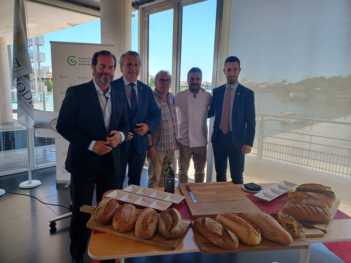 Asociación Española Contra el Cáncer en Sevilla tweet media