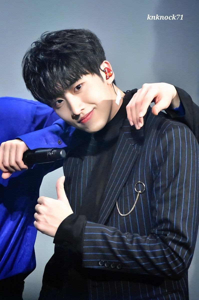 knknock71's tweet photo. ❤-  ̗̀𝙃𝘼‌𝙋‌𝙋‌𝙔‌𝘽‌𝙄‌𝙍‌𝙏‌𝙃‌𝘿‌𝘼‌𝙔‌  -̖́❤·͜·✌︎

인성☺︎︎︎︎︎︎︎29번째 생일 축하해💐💐︎⸜❤︎⸝‍
인성이 덕분에 항상 행복감을 느껴⸝⸝⸝♡︎
영원히 응원할께ꉂꉂ📣ꉂꉂ📣❤︎"

#인성짱짱 #정인성 #INSEONG #KNK #크나큰 #クナクン @KNKOfficial220 https://t.co/k6dhF3z2Af