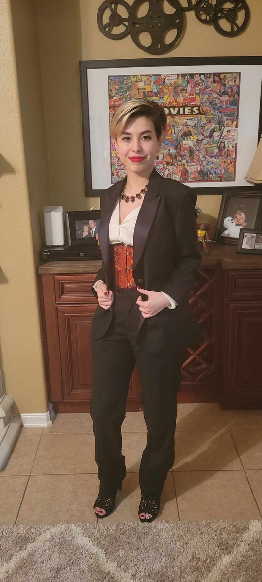 <a href="/botany_beck/">Rebecca Wheeler</a> She looks awesome and is not alone. My daughter at her prom…