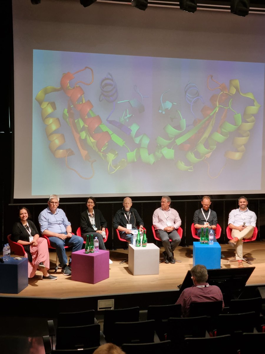 Inspiring fireside chat about the future of #LRRK2 research at the Biennial International LRRK2 Meeting #BiochemEvent