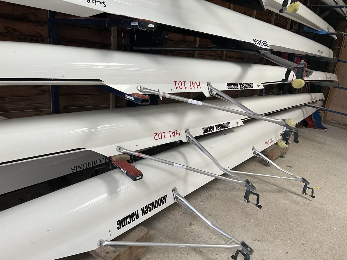 HaileyburyBC's tweet photo. And we are done for another year. A big thank you to Dr Johnson for 12 years of service to Haileybury Rowing! #dryday https://t.co/RdKbeSvcXB