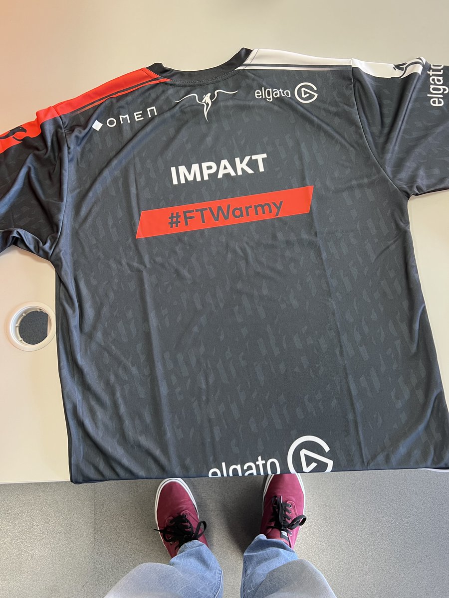 Chegou o manto sagrado! 😎 <a href="/impaKt1K/">𝙄𝙈𝙋𝘼𝙆𝙏</a> <a href="/ftwesports/">FTW | For The Win Esports</a> #FTWarmy