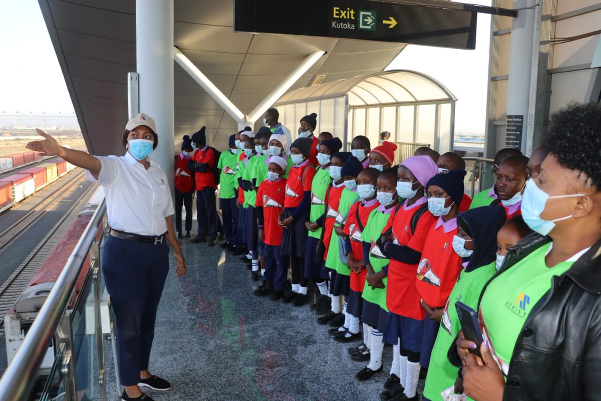 sgr_operation's tweet photo. We took students from Guardian Angel Educational Center Rongai on an SGR tour today. The travelled from Rongai to Nairobi Terminus and toured the Terminus. #guardianangeleducationalcenter #sgroperations #educationmatters #Afristar #ongatarongaistation #nairobiterminus https://t.co/4QMKmBvvIk