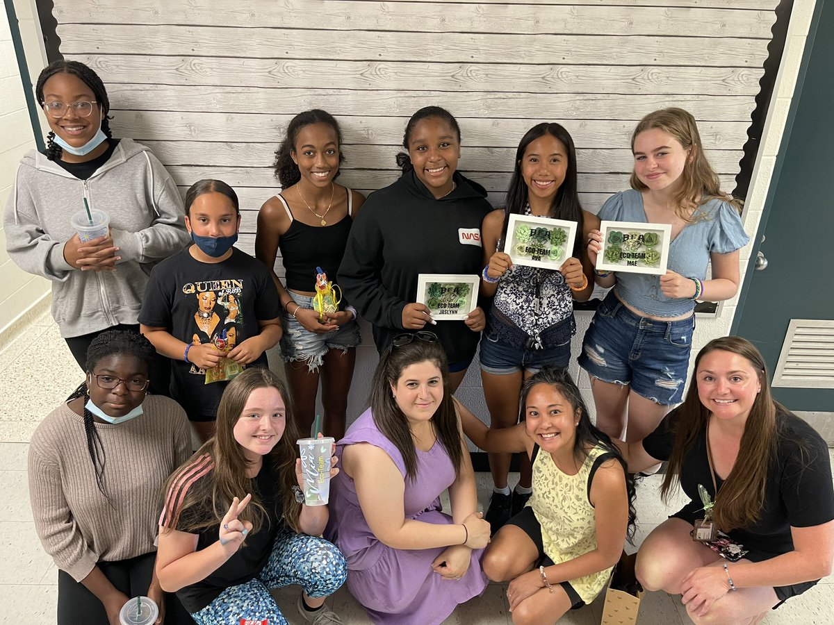 Mrs. Saraceno tweet media