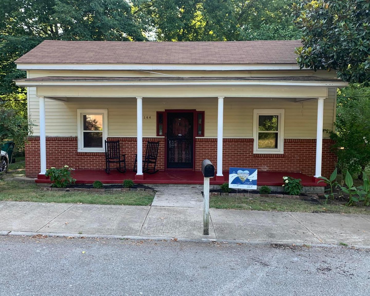 On yesterday we took our project day to Gates St. Check out these before and after photos of the homes we worked on. Special thank you to <a href="/CityofJacksonTN/">City of Jackson, TN</a>, <a href="/FUGECamps/">FUGECamps</a> Students at <a href="/UnionUniversity/">UnionUniversity</a>, Master Gardners, and all the helping hands.

Check our FB/IG page for more photos.