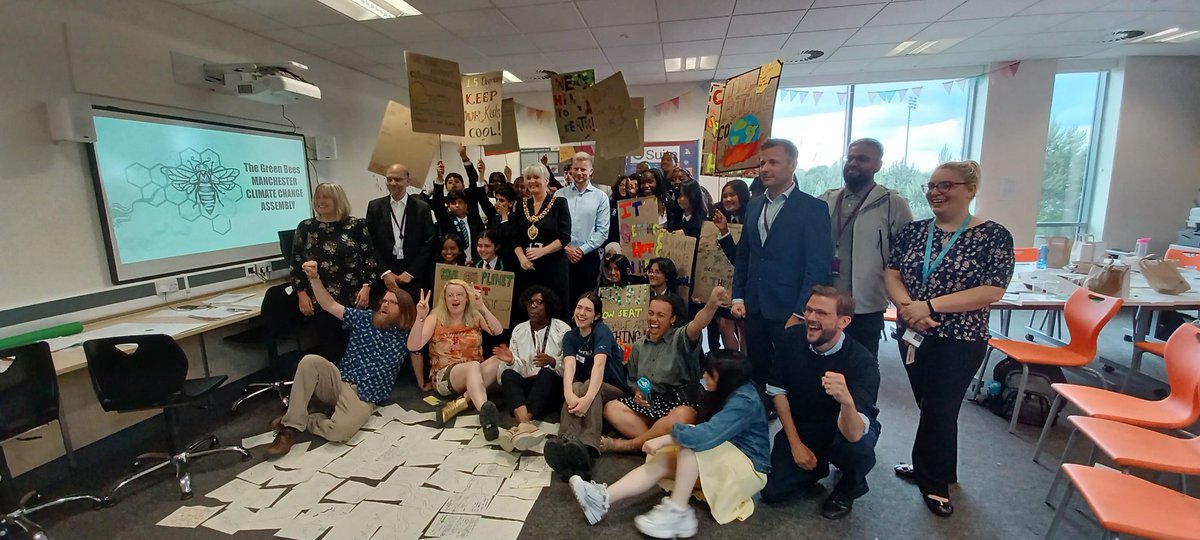 The Bee Green Student Assembly in Manchester today was a great reminder of the power of change that can come from bringing schools, neighbourhood teams, and especially children and young people together around Net Zero ambitions #2022OurYear