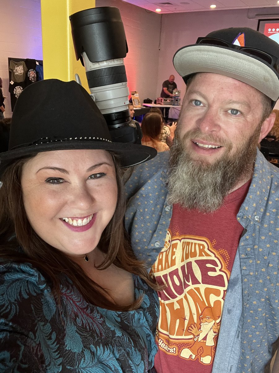 jencoleICT's tweet photo. It’s a fantastic day out at #SMDAYICT22, and I am absolutely lit up while being surrounded so many social media fanatics. Excited to give my talk today on social media strategy! 🙌 https://t.co/hz9X3oONQZ