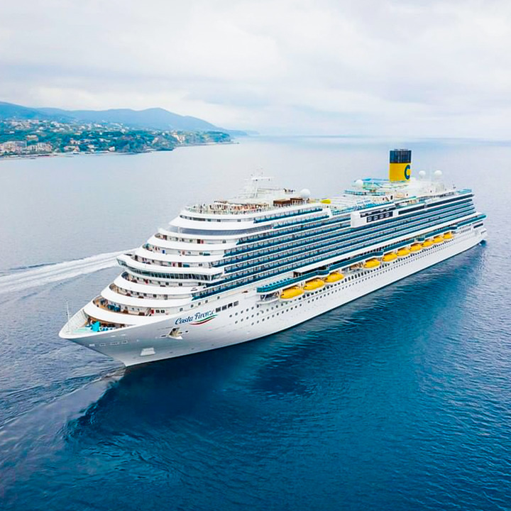 CrucerosPlus's tweet photo. ¿Te imaginas conocer Italia sin la preocupación de buscar hotel, comida o qué hacer?

Goza los atardeceres y las vistas, con tu nueva bebida favorita Aperol Spritz 🌅 🙋‍♀️ 🙋‍♂️ 

#costafirenze #crucerosplus #italia https://t.co/I1zgMYxiLS
