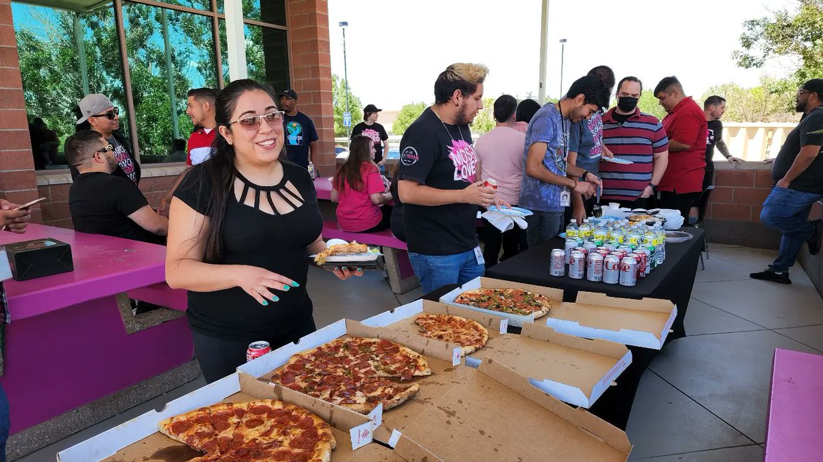 team505menaul's tweet image. Recognition luncheon for our Activations Avengers, top performers in right fitting our customers into the latest devices and accessories!   Congrats, May Avengers! 🥳

#magentaporvida #mostloved #Team505PhenoMenaul #wewontstop