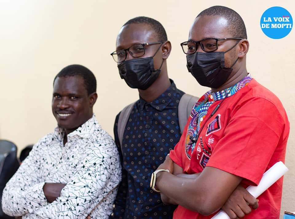 lavoixdemopti's tweet photo. La journée d'échanges entre les communautés et les acteurs de la chaîne pénale (Justice, Police, Gendarmerie et Administration Pénitentiaire) sur l'accès au droit et à la justice. C'était une initiative du Centre d'Assistance et de Promotion des Droits Humains (#CapDH) à #Mopti. https://t.co/oM1uJK4MDu