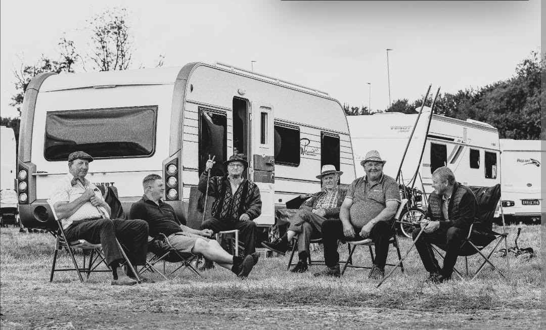 Had the most incredible week - recording amazing Roma and Irish Traveller music in Stocken Prison yesterday and supping tea and recording wonderful voices at our local horse fair for our #heritagelottery project - look at these fellas…