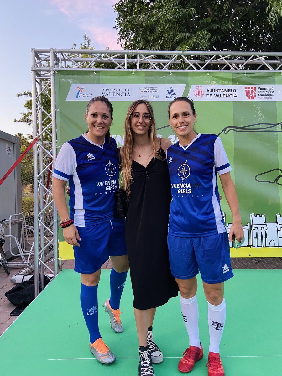 Paula Lerín tweet media