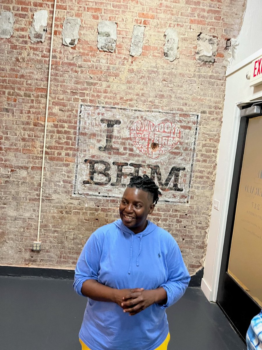 OAA celebrates, our comrade,  Tameca Cole, who was awarded a grant from the Arts for Justice Fund. We are so thankful for her tireless commitment to service for the least among us. Well done, Tameca. The best is yet to come!

#offenderalumniassociation #arts #BHM
