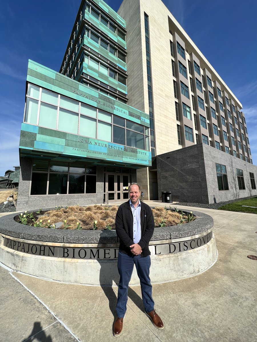 UIowaNeuroPharm (@iowaneuropharm) on Twitter photo We are so pleased welcome Seth Tomchik and @TomchikLab to the Department of Neuroscience & Pharmacology <a href="/uiowa/">University of Iowa</a>! We are so pleased welcome Seth Tomchik and @TomchikLab to the Department of Neuroscience & Pharmacology <a href="/uiowa/">University of Iowa</a>!