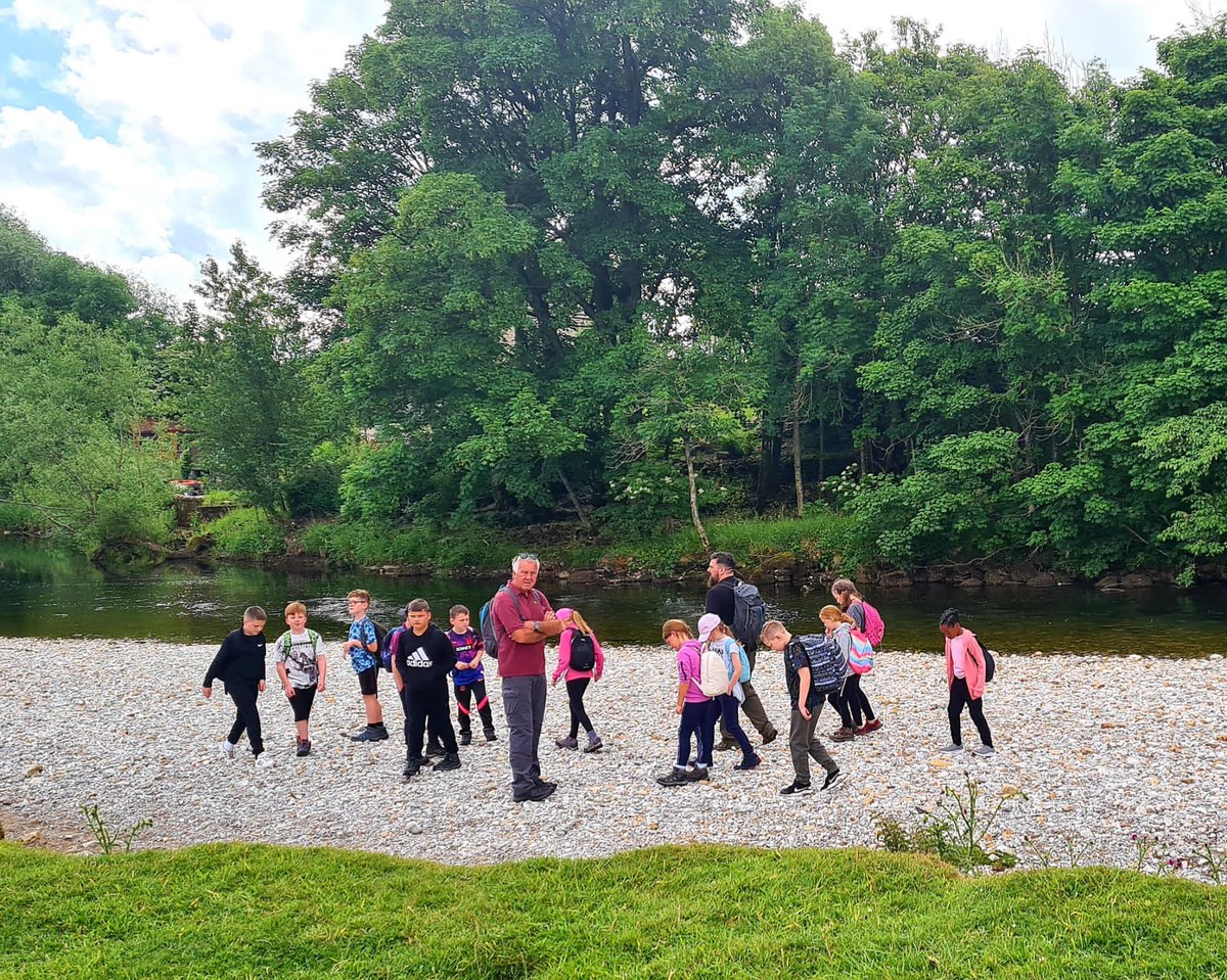 stjosephskly's tweet photo. The weather was wonderful today and @MrsTaylor345 and @leeholmes456 taught us so much @CountryTrust @bcw_cat #SJKoutdoorlearning #SJKresidential https://t.co/GDRJiHmNyj