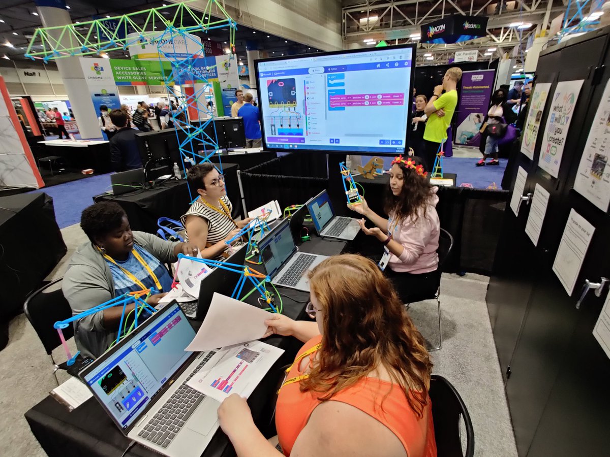 Lindsay Balfour tweet media