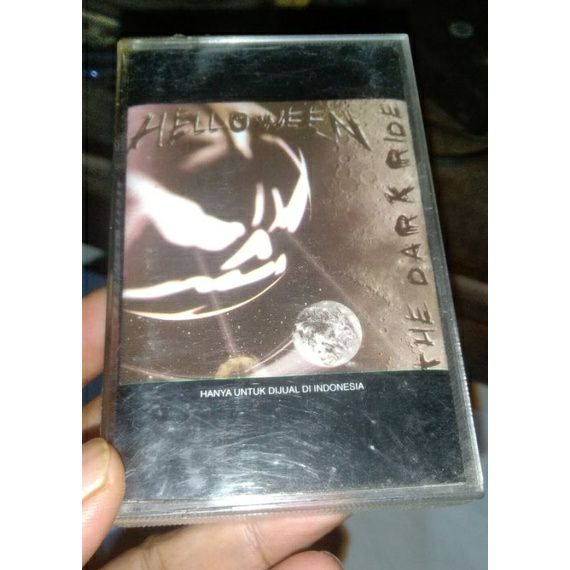 M E V E R I C K tweet media