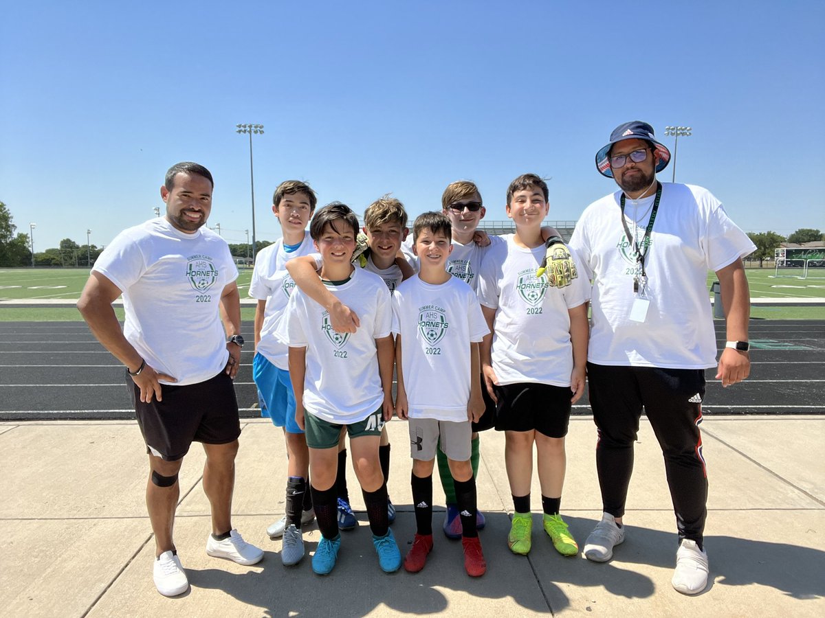 realoliveros's tweet photo. Wonderful time at Boys Soccer Camp 2022 @azleisd This is a community that is passionate about the beautiful game. This is only the beginning! Special thanks to our assistant coaches and varsity volunteers. You made this a great camp for all! #HornetPride https://t.co/kTqTXQ2Qfh