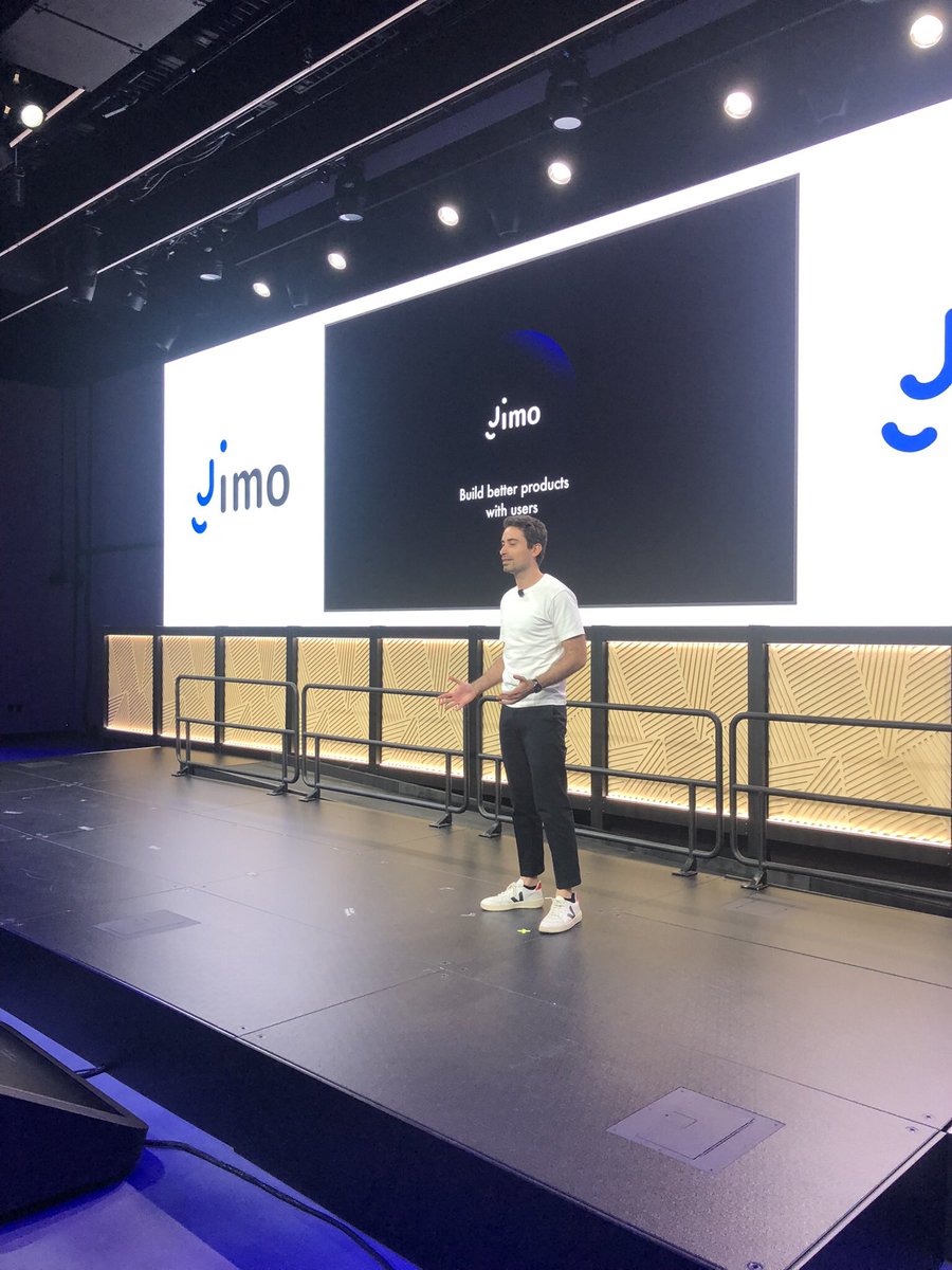 kjsnyc's tweet photo. Meet @raphawelh introducing @usejimo at Techstars NYC 2022 #demoday, allowing product teams to connect with their users in one single click. Building product will never feel the same again. #TSNYCDemoDay @Techstars https://t.co/s0dFA91QWz