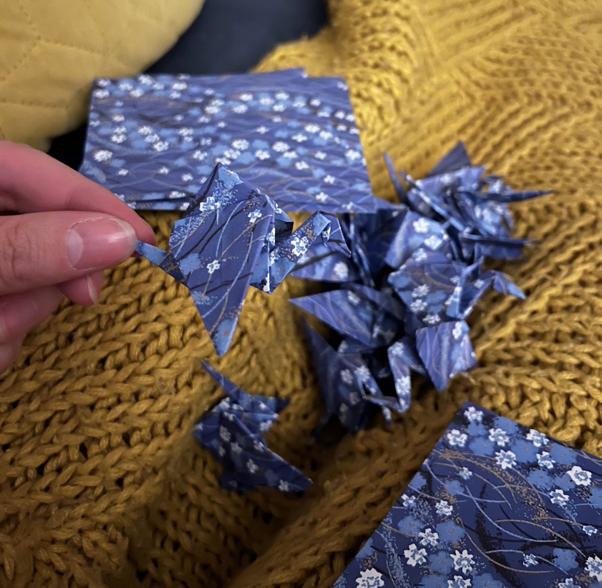 When it’s been one of those days / weeks / months… origami cranes! 
#origamicranes #forwhenyourbrainisfull #187done #813togo