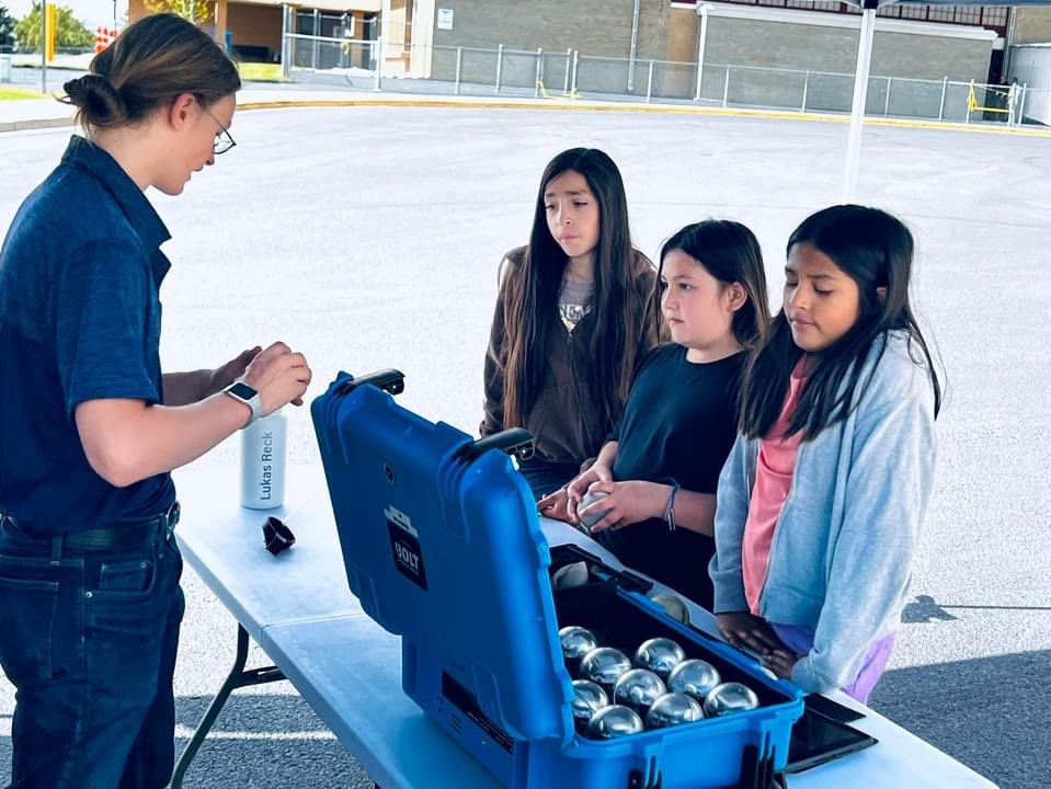 Kudos to these awesome <a href="/SVVSD/">St. Vrain Valley Schools</a> student-leaders who provided STEM learning experiences today to students in Sheridan School District. We enjoy sharing the @stvrainnovation lab with students across the state.