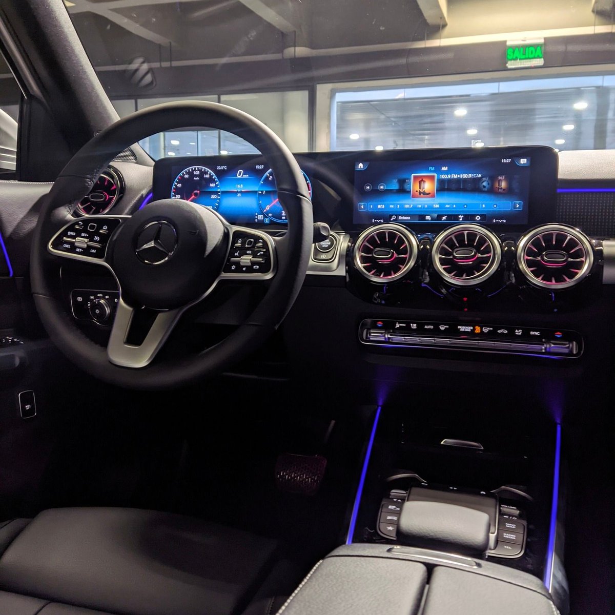 gorostiaga_py's tweet photo. Mercedes-Benz GLB220d 0KM 2022! 4Matic.

Conocé nuestros planes de financiación propia y bancaria 👇🏻
📲 ¡Contactanos!
✅ WhatsApp: 0985 910 950
📞 Casa Central: 021 615 111
🔗 Sitio Web: https://t.co/zu12r2D4Ud https://t.co/pLBDWWV8ct