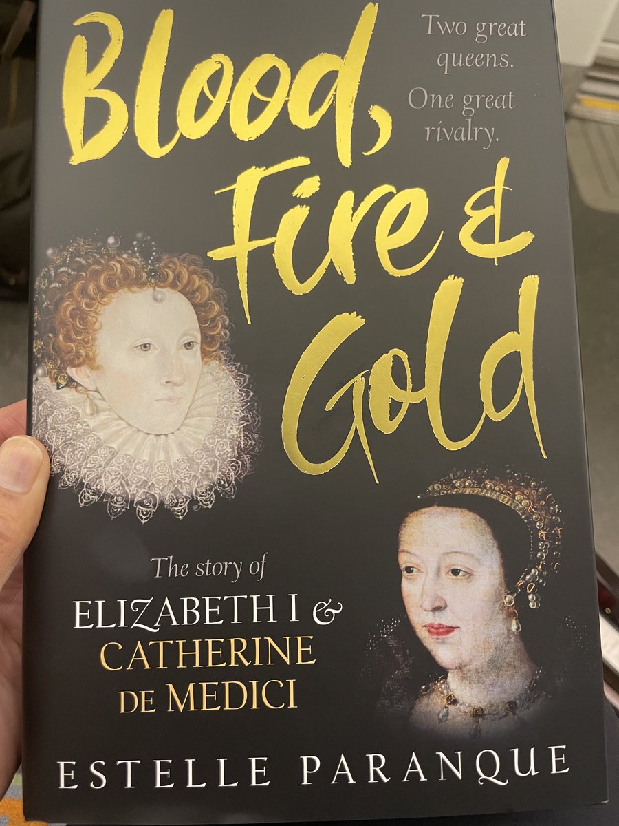 ShahzadyLaw's tweet image. The most amazing evening with my 2  favourite historians, ⁦@DrEstellePrnq⁩ and ⁦@DrLindseyFitz⁩ on the launch of #BloodFire&amp;amp;Gold. But which is which, bagsy being gold!!! 🏆🌸