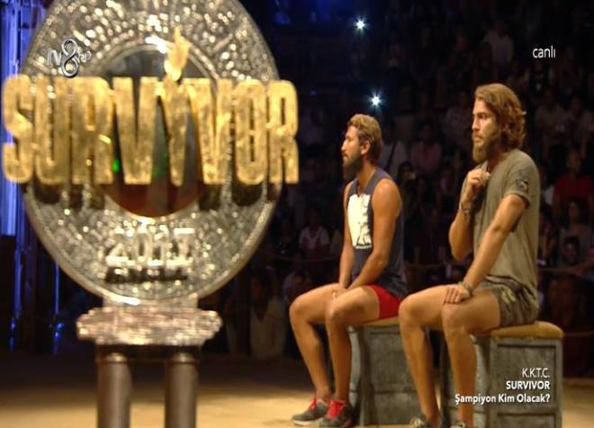 ogedaygofc's tweet photo. Benzer işler :)

Yıllar geçse de kazanan taraf değişmiyor🙏

Tebrik ederiz Nisa @nbblackpower 💙

#Survivor2022AllStar #NisaBölükbaşı https://t.co/cTKGxU61T5