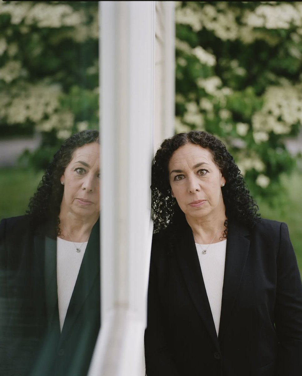 theharrispro's tweet photo. "Experts Say We Have the Tools to Fight Addiction. So Why Are More Americans Overdosing Than Ever?" TU @nytimes @nytopinion Jeneen Interlandi Kholood Eid &amp; all who join in our effort to win this war. In print this weekend, link in bio💚🤍🖤#CODAconnects #BeTheLink https://t.co/ReCoV4nKhS