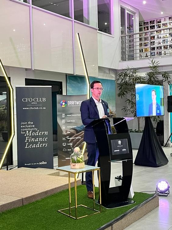 regenesys_edu's tweet photo. Concluding the topics of discussion this evening, @GarynR who is a Partner at #WebberWentzel unpacking how the new climate commitments and standards are likely to effect existing environmental laws and legislation. #SAIBAxRegenesys #CFOClub https://t.co/hLidGdempu