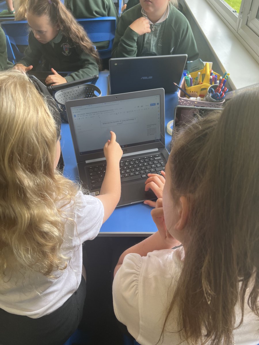 hcccroskery's tweet photo. Working in Y4 this morning was lots of fun using our #chromebooks to access @Showbie  and complete some work on #GoogleClassroom. I am so proud of their independence and love for all things tech to showcase their super levels of genius! 🤩 @abarnardDSM @DaltonStMarys https://t.co/M7tLigBTja