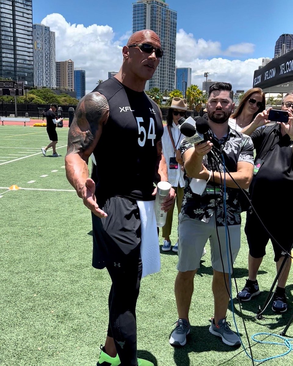 AHoshidaSports's tweet photo. This last week has been one of the most memorable in my career with one of the bros in the middle of it.
Incredibly blessed to have this life, this career. As Ernie Johnson says, it’s a #GetToJob not a got-to-job. #NEVERGETJADED
The fire reignited!!! Let’s go #Hawaii!!! https://t.co/dz1UDlAeEc