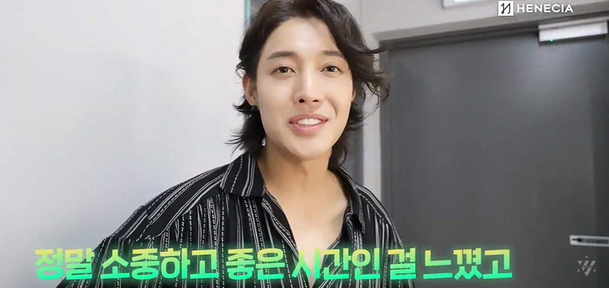 heneciagye's tweet photo. Behind the stage
3 seconds Left Concert
https://t.co/OZG9iV0J4B
@khj_heneciatwt 
@TEAMHENECIA 
#KimHyunJoong
#Henecia
#3secondsleft https://t.co/S4wM9Q6clp