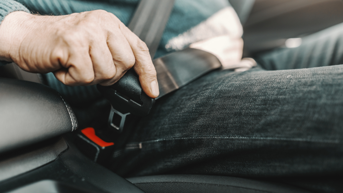 U.S. motor vehicle crash death rates were higher than most other high-income countries in 2019. To keep safe on the road, always buckle up, never drive while impaired by alcohol and/or drugs, and don’t speed. Learn more in a new @CDCMMWR: bit.ly/mm7126a1.