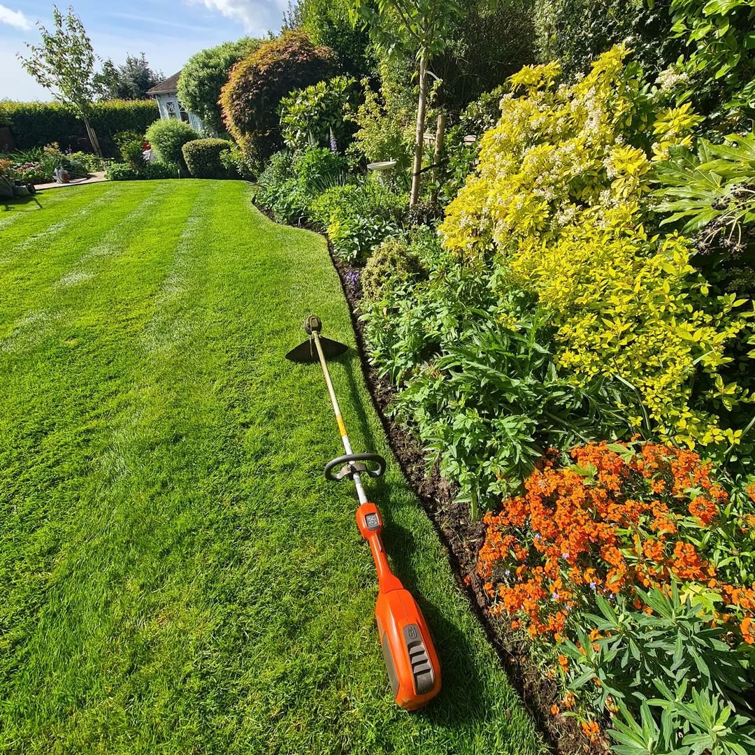HusqvarnaUSA's tweet image. What's better than fun in the sun? Fun in the sun with your favorite Husqvarna equipment! See how our community is taking advantage of great summer days. Want to be featured on our page? Tag HusqvarnaCA/USA in your photos.

@smoky_mtn_homestead
@crispybisquit
@lcgardenservices