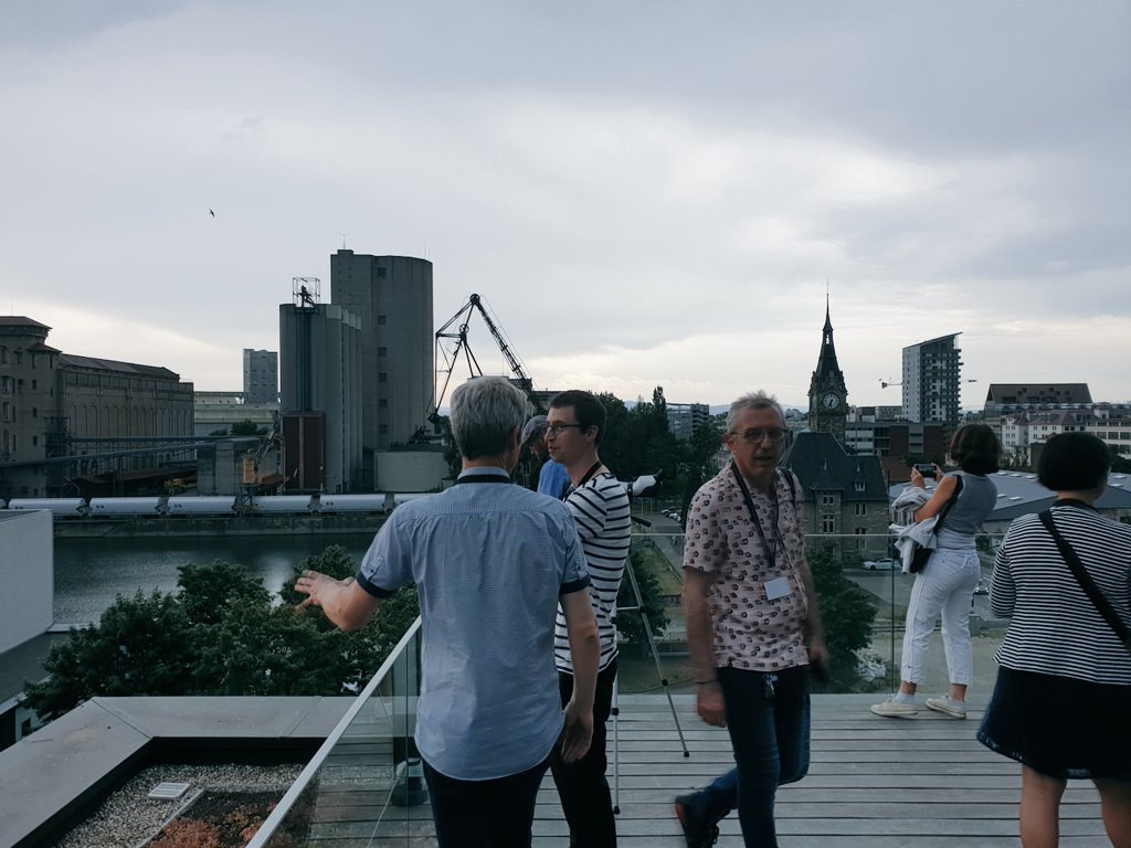 #Twapero_SXB ce soir c'est #vivre le #Port2Strasbourg #PAS qui fait battre le ❤ de #Strasbourg avec plus de 20000 emplois et une #activité #économique en pleine #croissance et #effervescence 
<a href="/Twapero_SXB/">Twapéro Strasbourg 🥨</a> @PortStrasbourg <a href="/CroisiEurope/">CroisiEurope</a> <a href="/BdEclusiers/">Brasserie Eclusiers</a> <a href="/DistilStras/">Distillerie de Strasbourg</a>