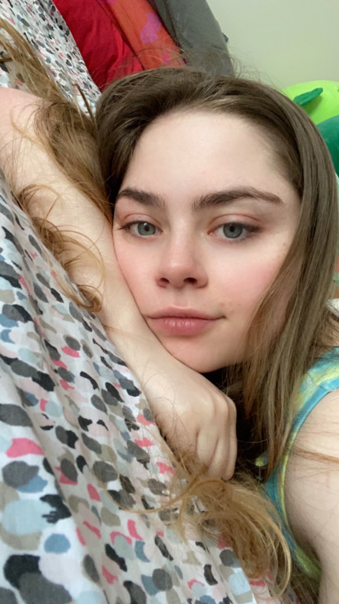 TW Pornstars - 1 pic. Twin 2: Linnea. Twitter. Feeling lazy but I’m