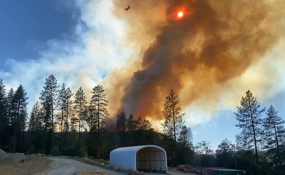 WSFD deployed a Type 3 Strike Team and OES 8435 on Tuesday evening to the Rice’s Fire. This is an active, wind-driven fire in steep and rugged terrain and is exacerbated by drought-stressed trees. #ricesfire #westsacfire #striketeam