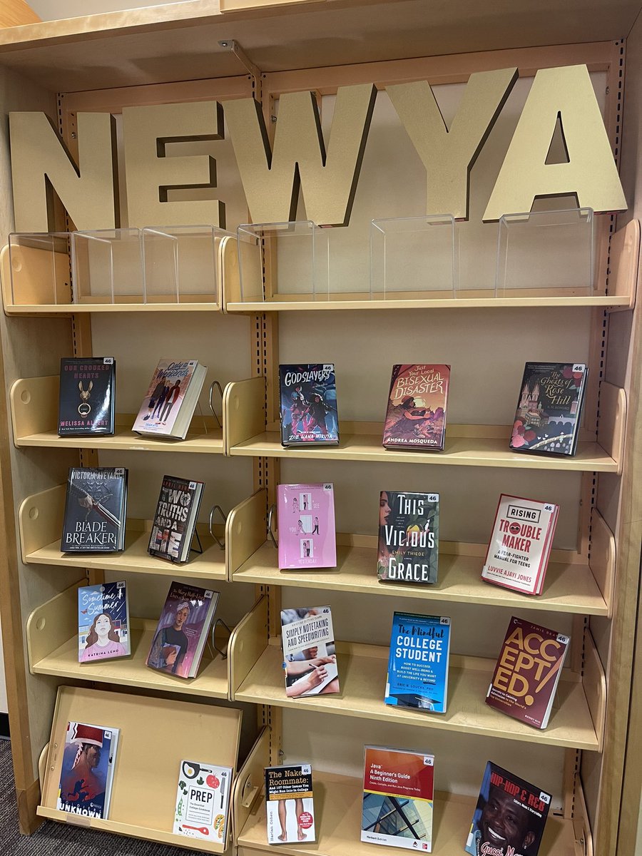BaldwinHills's tweet image. Looking for New YA?
Look no further! We have it right here for you at the #BaldwinHillsLibrary! #YALit #YoungAdultLiterature #YABooks #BaldwinHills #TeenReads
