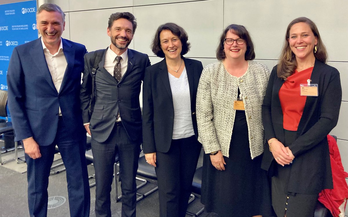 Lots of insights 💡exchanged at today's meeting with like-minded Chief Economists on how to make the most of #trade #TiVA and #firmlevel data to anticipate and monitor #supplychain disruptions  

<a href="/MJansenEcon/">Marion Jansen</a> <a href="/OECDtrade/">OECD Trade ➡ Making Trade Work for All</a> 
🇺🇸<a href="/emilyjblanchard/">Emily Blanchard</a> 
🇨🇦 <a href="/PaquetMF/">Marie-France Paquet</a>  
🇪🇺<a href="/EdouardBourcieu/">Edouard Bourcieu 🇪🇺</a>
