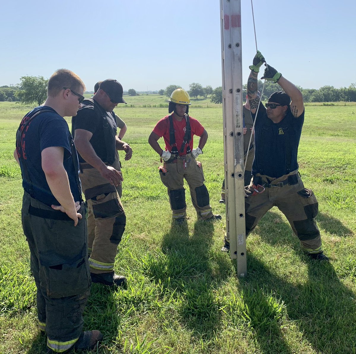 FOOLSOKCMETRO's tweet photo. June Mid America Metro Tech Training F.O.O.L.S. Instructors!!!
#Firefighters #Duty #Respect #Mission #Serving #Proud #Family #FOOLS #FraternalOrder #LeatherheadsSociety https://t.co/ZtMzQCak5p