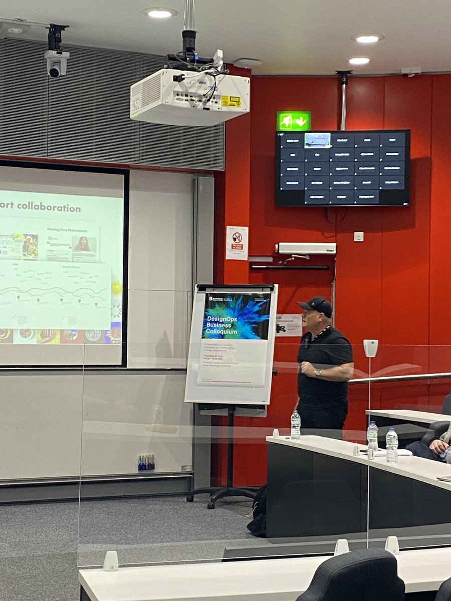 IB_DesignStudio's tweet photo. Our first speaker @Peter_Fossick explains how successful companies understand the value of people and conduct sound #user research 👏👏
#designthinking #ux #IBdesignstudio https://t.co/kTOb8SQcWe