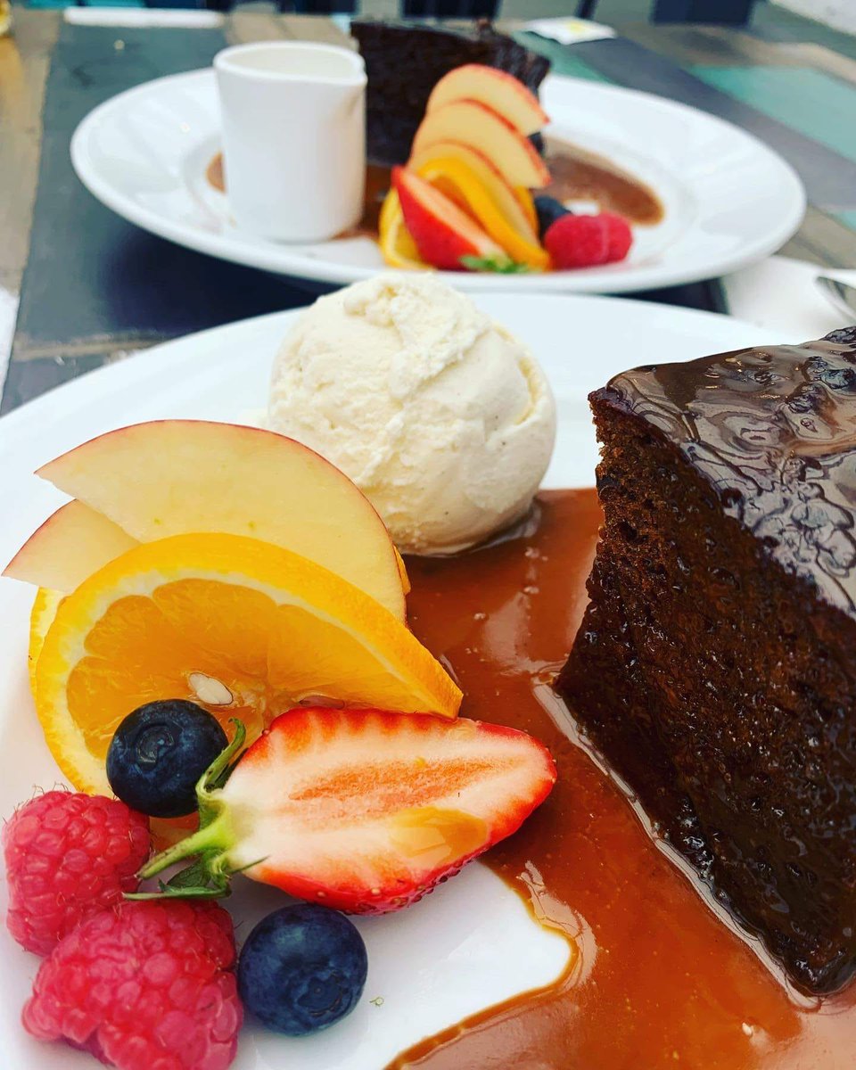 SOMETHING FOR EVERYONE🍽️

From pub classics such as juicy burgers to locally landed langoustines smothered in garlic butter, the Crofter's Rest has got you covered. Kiddos &amp; fur-babies more than welcome. Alfresco or indoor eating options. Most dietry requirements catered for🙌