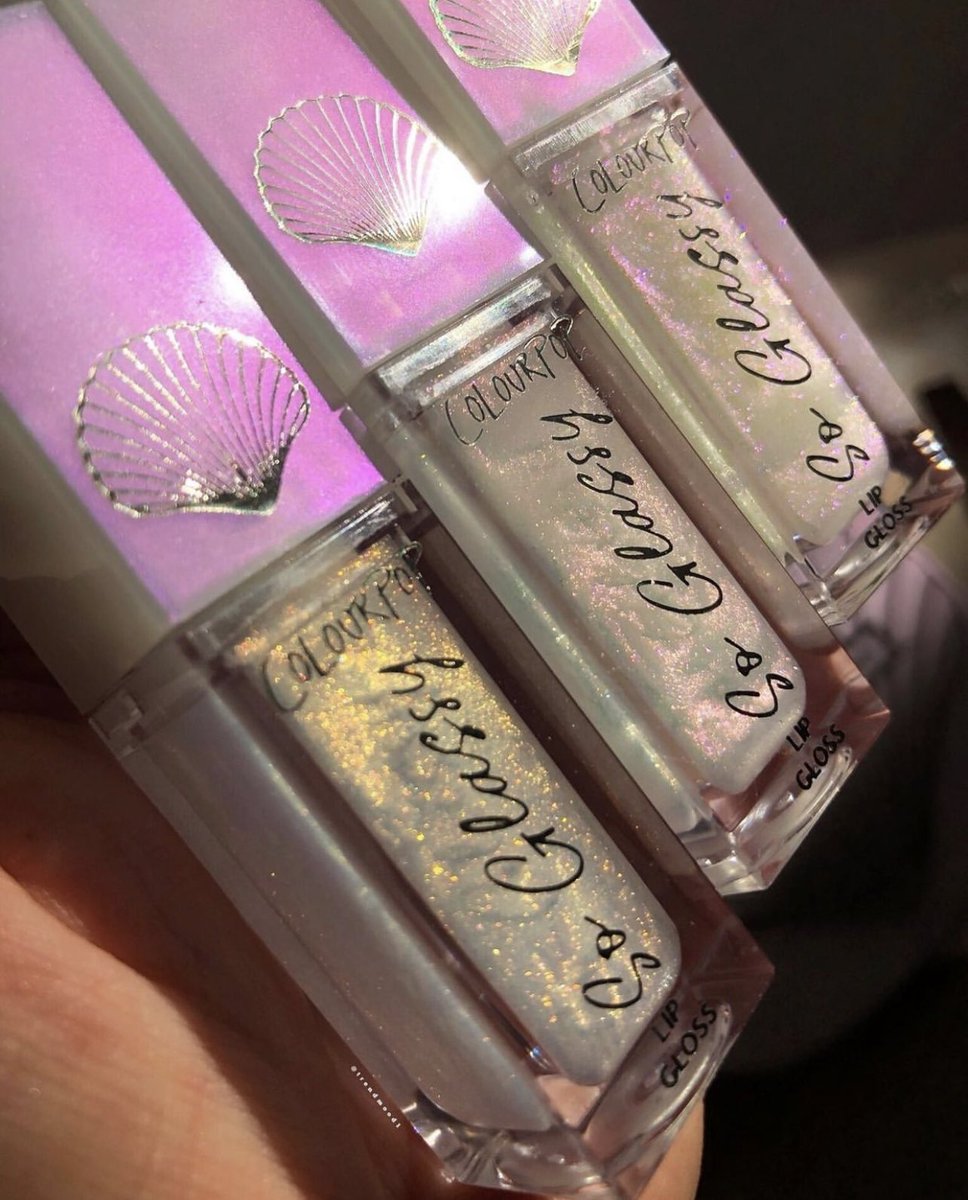Trendmood's tweet photo. Available Now! ๐จ LINK โก๏ธ https://t.co/6i5GYvmcop *use code: TRENDMOOD 10% off NEW! Opal Of My Eye Collection ๐๐ฎโจ@ColourPopCo
Includes:
โจ2 Eyeshadow Palettes
โจ2 Super Shock Highlighter Palettes
โจ 3 So Glossy - Lip Gloss
โจ#SolBody Shimmering Body Powder in Skinny Dippinโ https://t.co/LEyjni1AB2